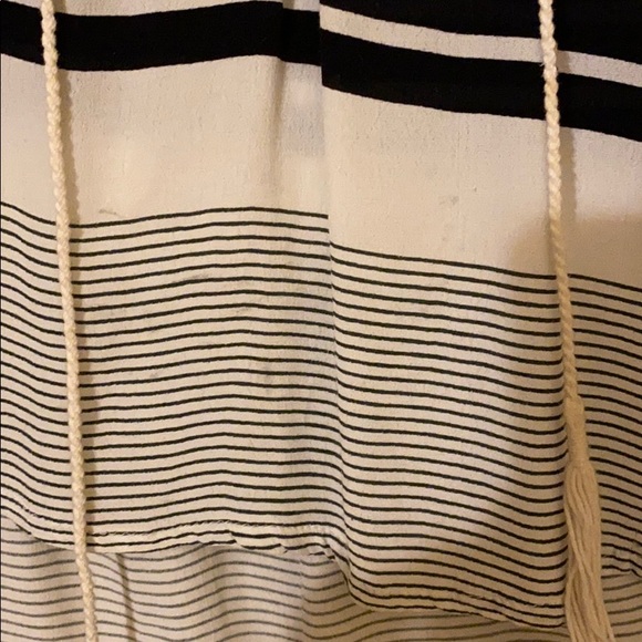 Faithful the Brand Top - Picture 3 of 4